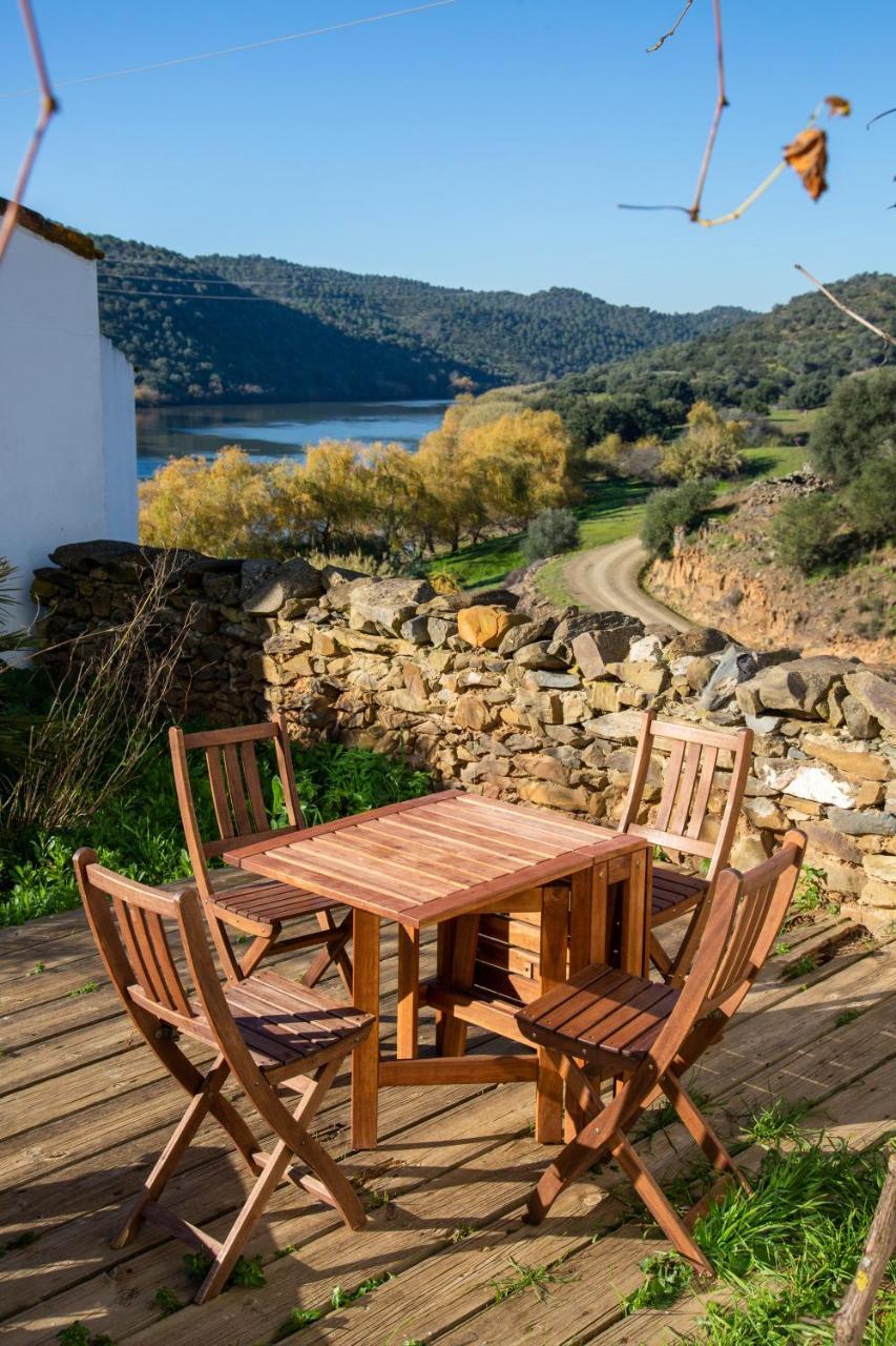 Casa De Las Letrinas Baja, 2 Habt 5 Mas 1 Pers Max Chimenea Con Horno Puerto de la Laja ภายนอก รูปภาพ